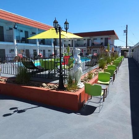 Riverside Motel Penticton Exterior foto